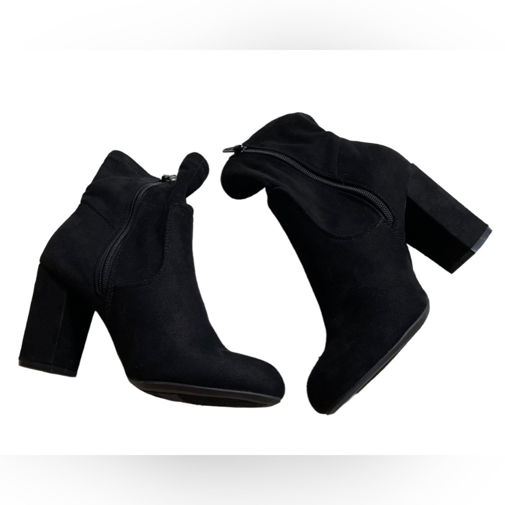 Candies: Black Block Heeled Boots